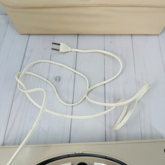 Vintage Beige Lighted Makeup Magnifying Mirror Starburst Glam Kitsch - Picture 6 of 16